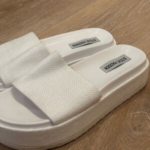 Steve Madden Chunky Platform Sandals